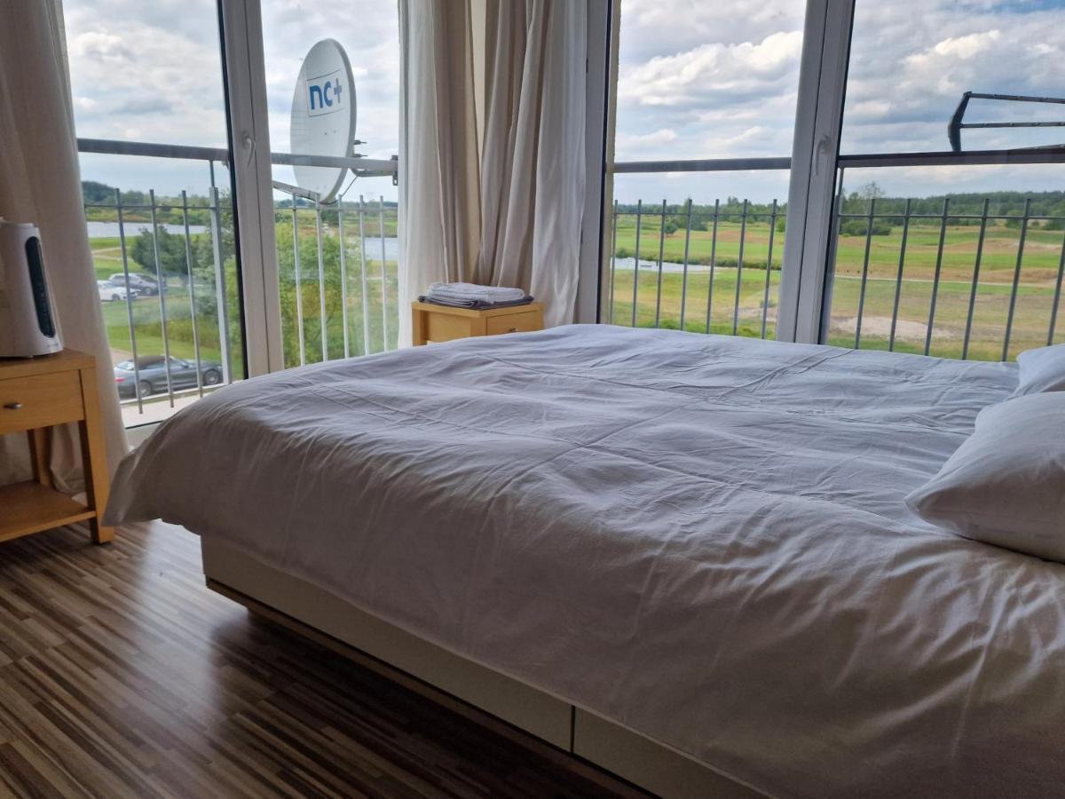 ApartGolf Sobienie Królewskie Sobienie Szlacheckie Zewnętrze zdjęcie