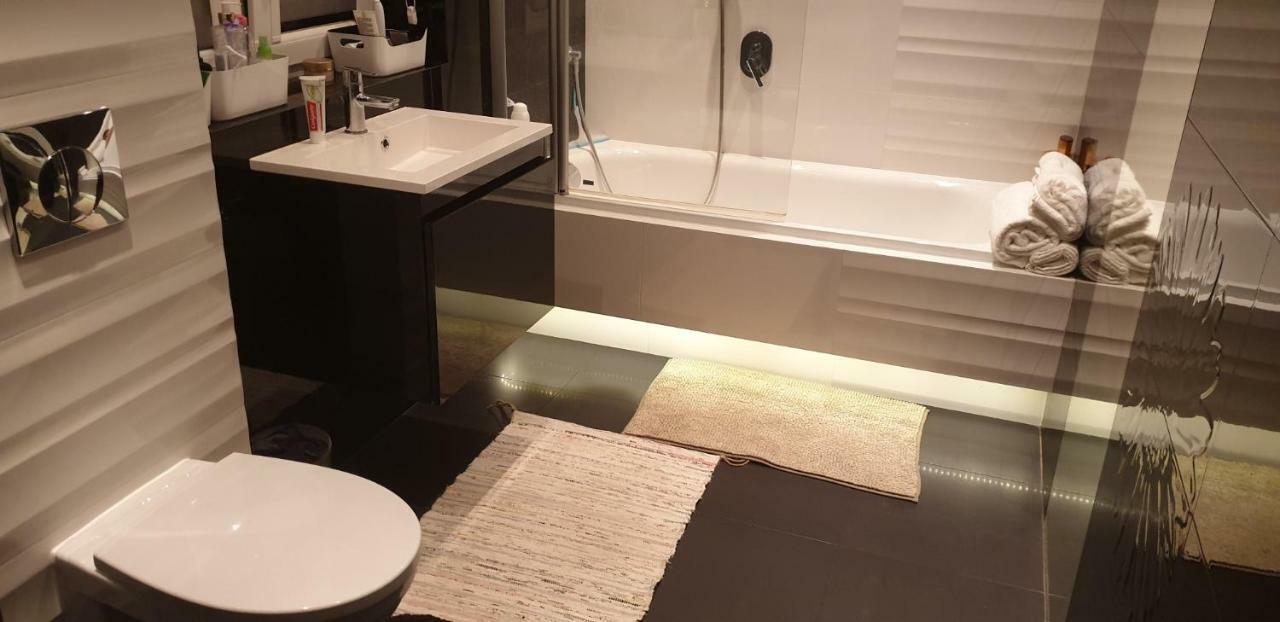 ApartGolf Sobienie Królewskie Sobienie Szlacheckie Zewnętrze zdjęcie
