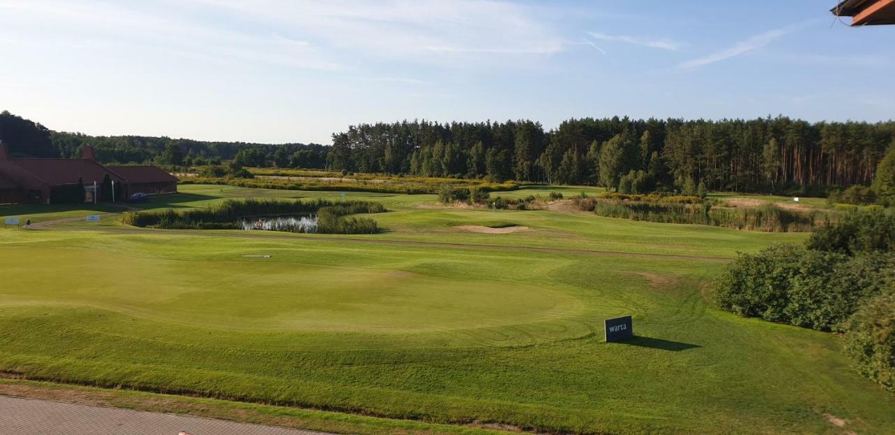 ApartGolf Sobienie Królewskie Sobienie Szlacheckie Zewnętrze zdjęcie